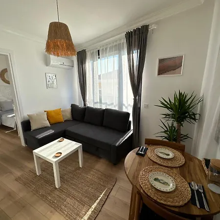 House Of Spring 아파트