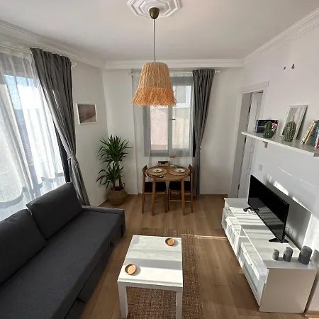 아파트 House Of Spring *