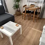 House Of Spring Apartman